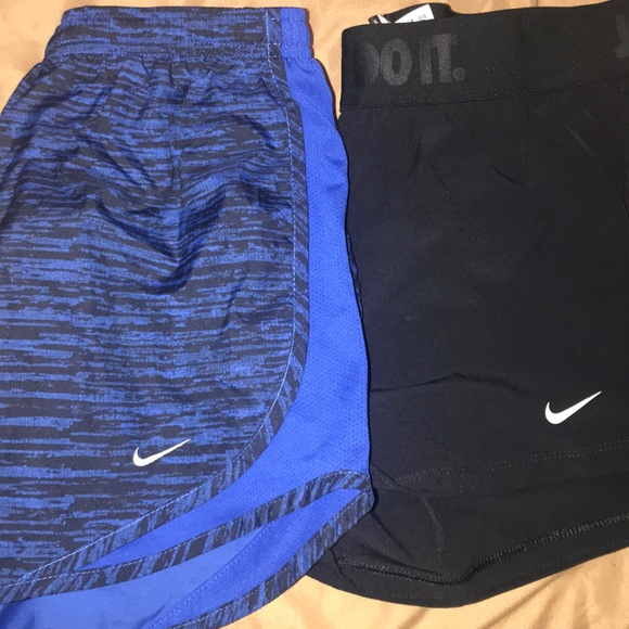 Workout shorts - Picture 1 of 1